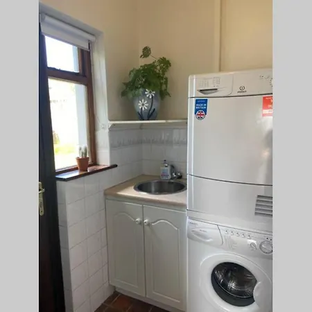 Hannon's - A Piece Of Paradise *