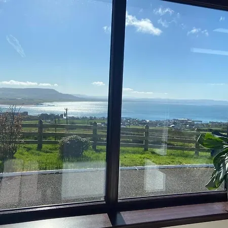 Hannon's - A Piece Of Paradise Holiday home *