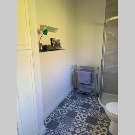 Hannon's - A Piece Of Paradise *