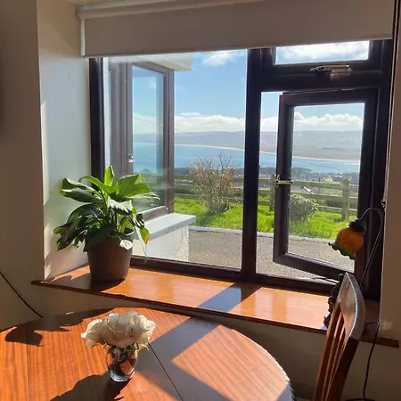 Hannon's - A Piece Of Paradise Greencastle (Donegal)